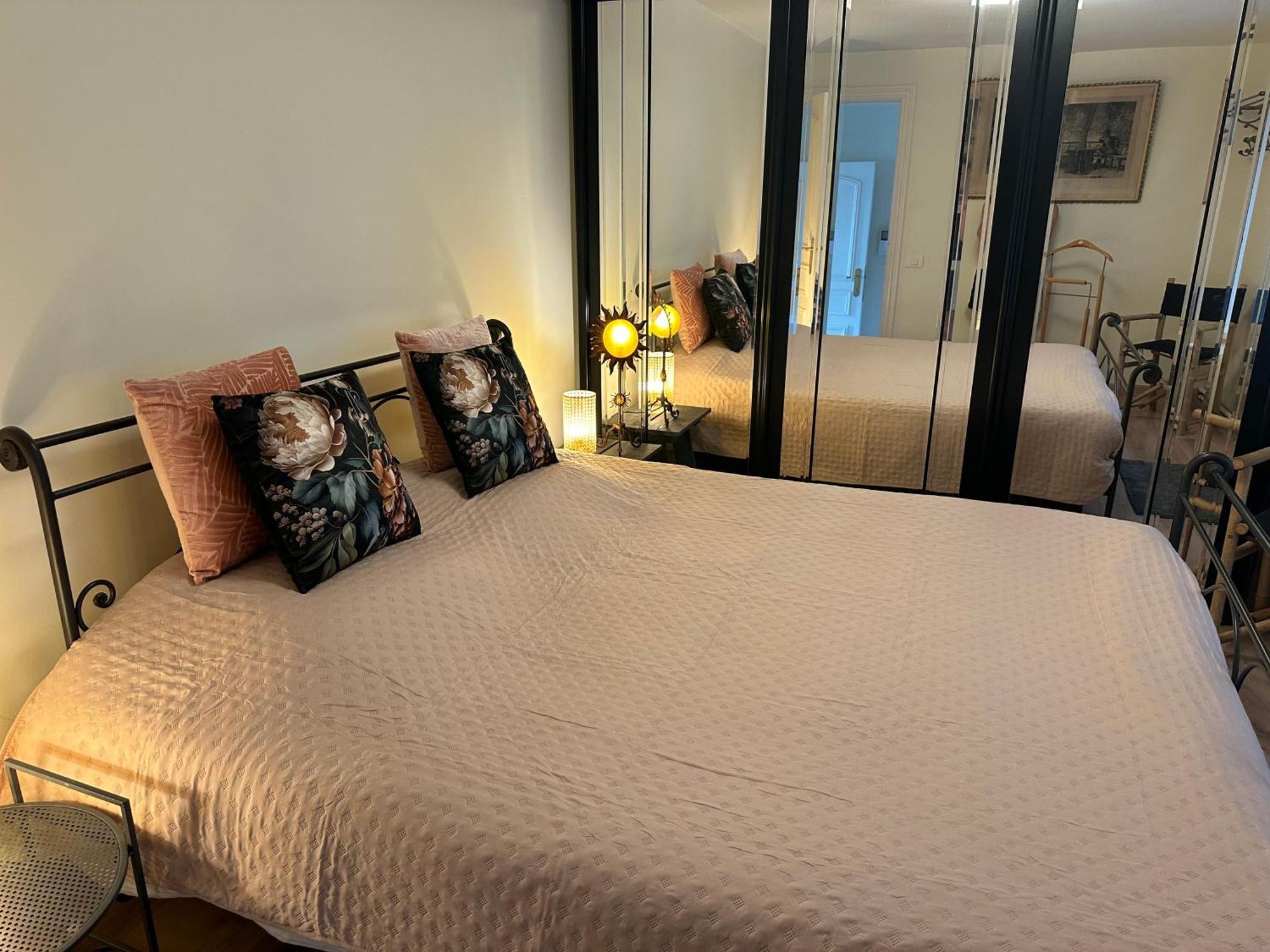 Guesthouse Saint-Jean ブルージュ エクステリア 写真